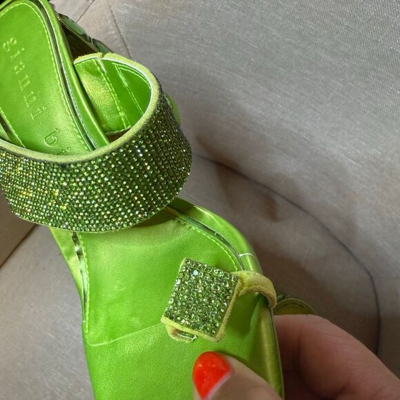 Gianni Bini Lime Green Embellished Heels - Picture 7 of 7